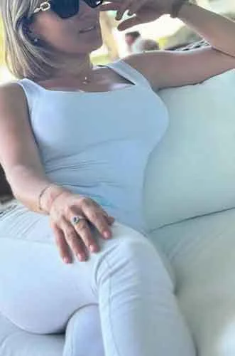 Camilla Hobro